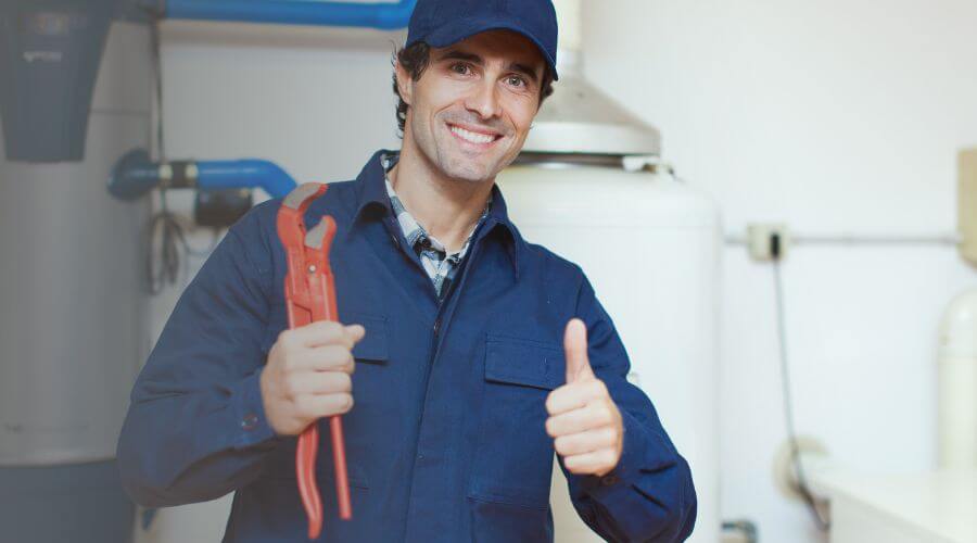 Professional emergency plumber services in Monroe